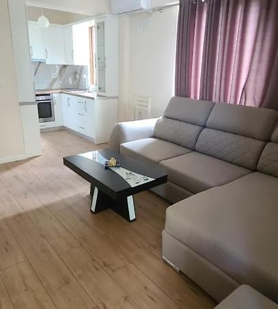 Brand New Apartment Гирокастра Экстерьер фото